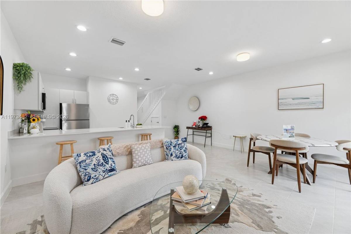 Townhouse for rent at 355 NW 30 Terrace, Pompano Beach, FL 33069