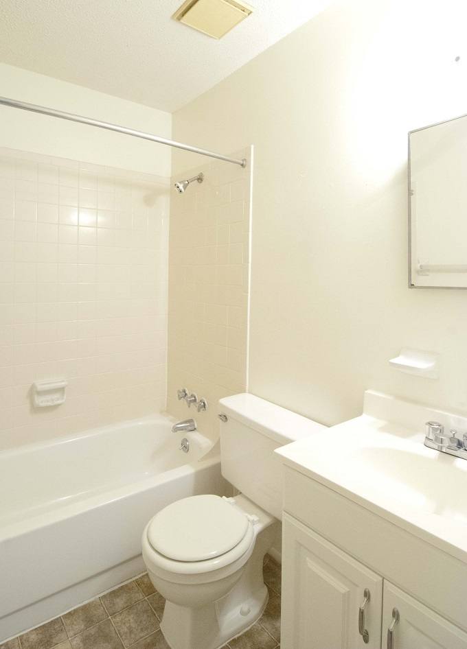 Apartment for rent at 300 NW 18th St, Gainesville, FL 32603
