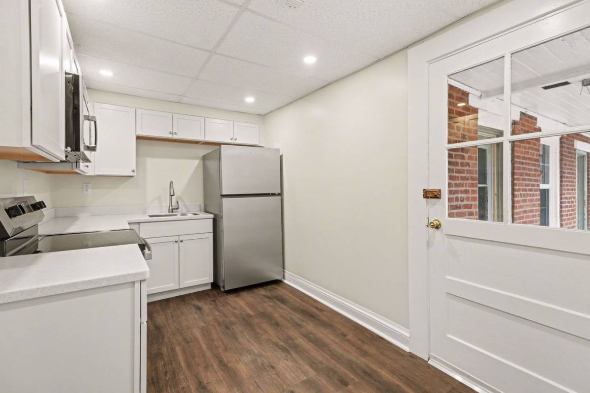 Apartment for rent at 145 S Pitt St, Carlisle, PA 17013