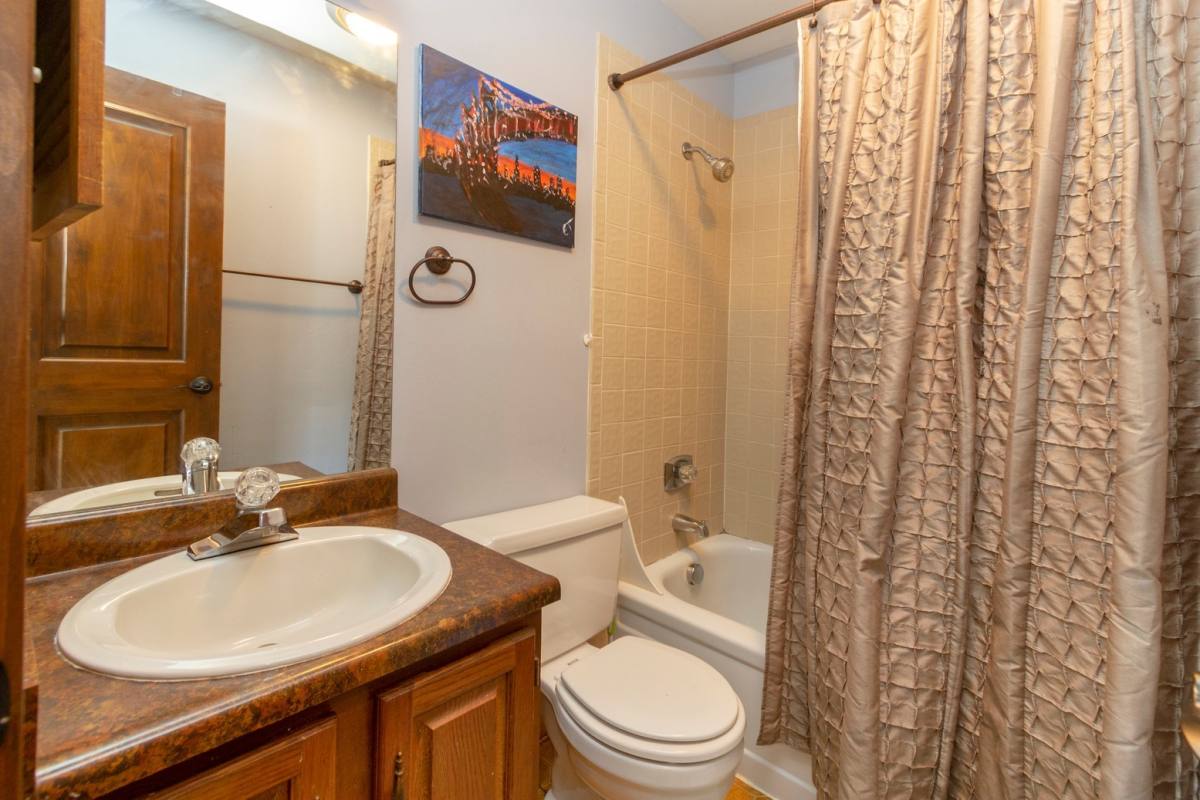 Townhouse for rent at 6748 Ryan Gulch Rd, Silverthorne, CO 80498