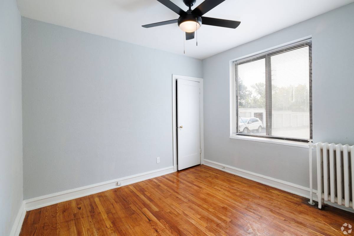 Apartment for rent at 5335 Lucas & Hunt Rd, Saint Louis, MO 63136