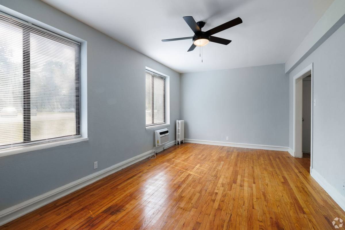 Apartment for rent at 5335 Lucas & Hunt Rd, Saint Louis, MO 63136