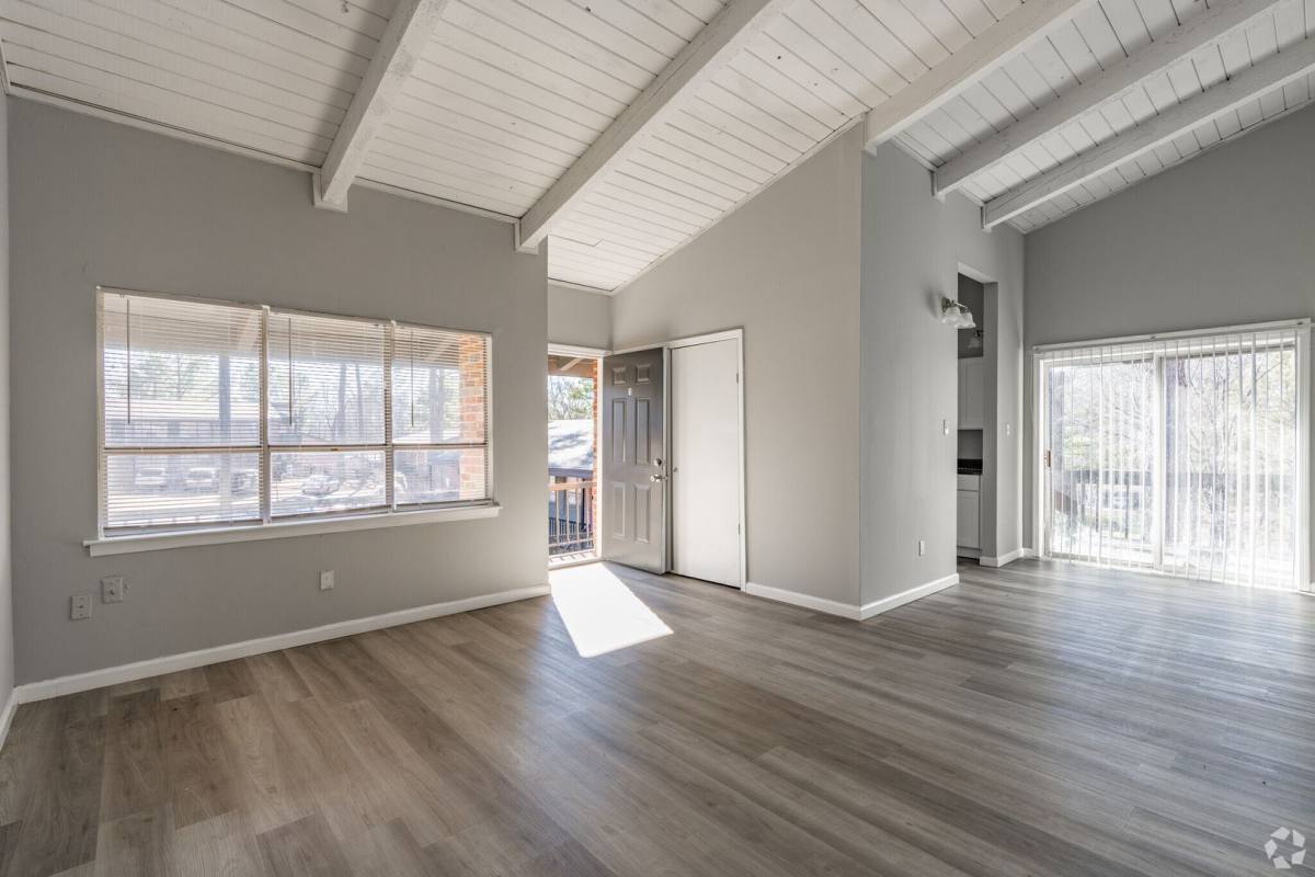 Apartment for rent at 3108 New Allen Rd, Memphis, TN 38128