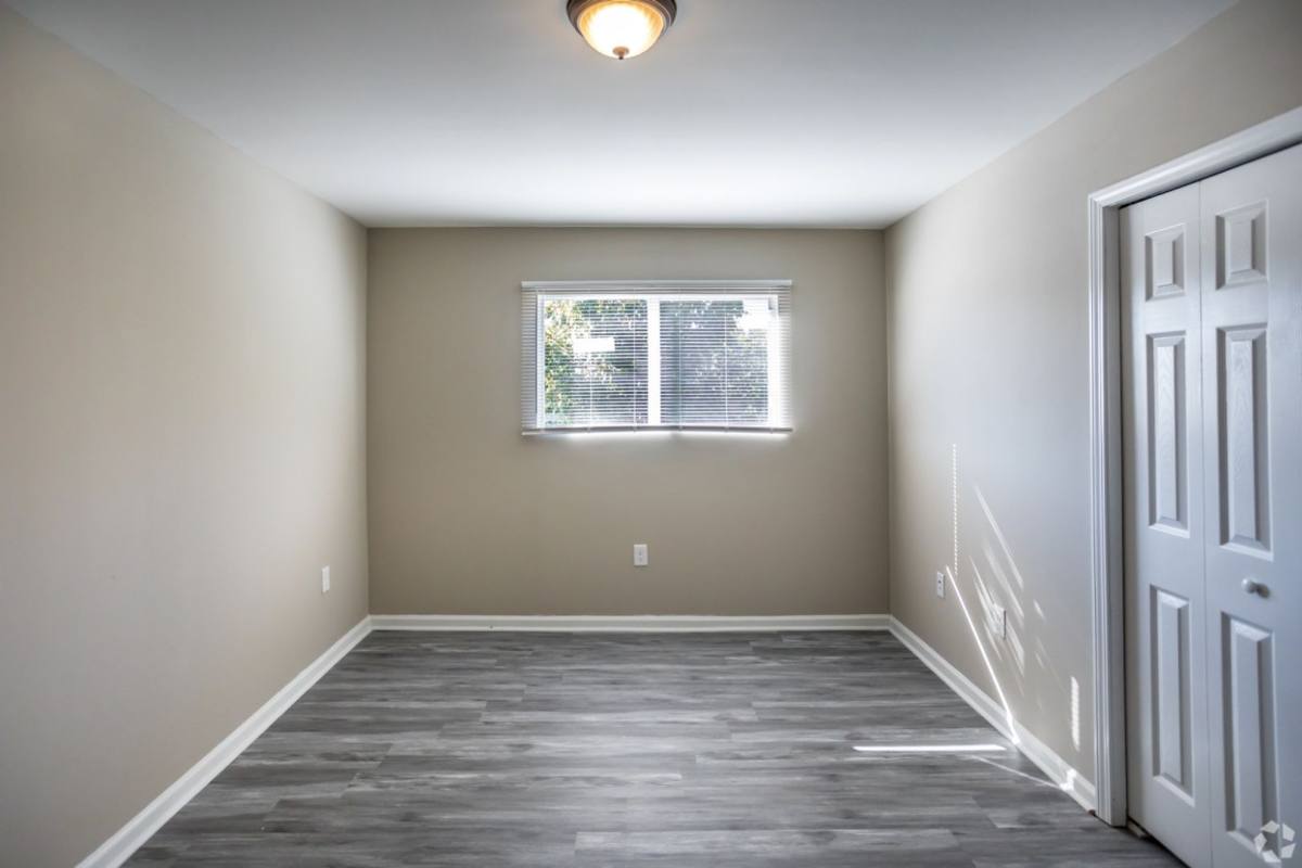 Apartment for rent at 1764 Gowan Dr, Memphis, TN 38127