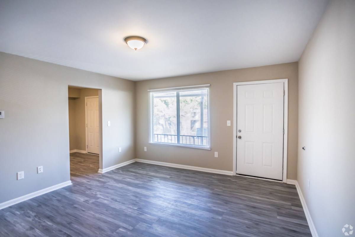 Apartment for rent at 1764 Gowan Dr, Memphis, TN 38127