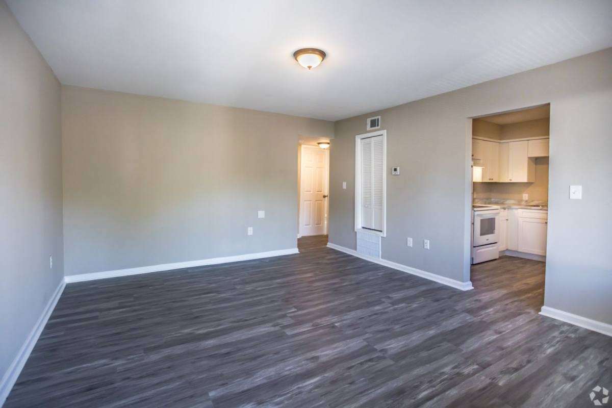 Apartment for rent at 1764 Gowan Dr, Memphis, TN 38127