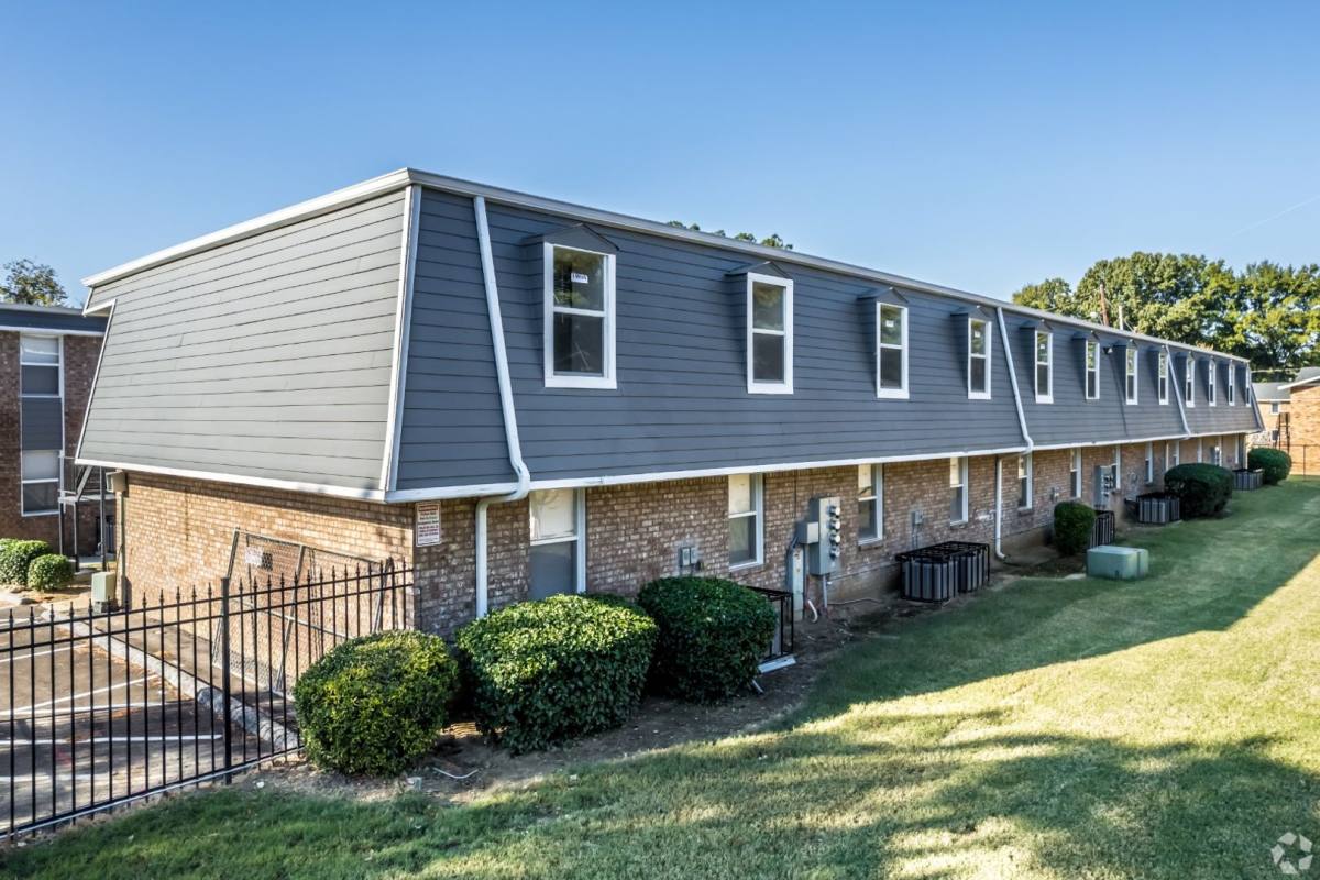 Apartment for rent at 1764 Gowan Dr, Memphis, TN 38127