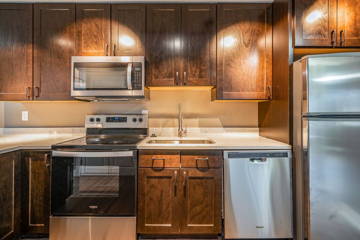 Apartment for rent at 1400-1410 Neil Ave, Columbus, OH 43201