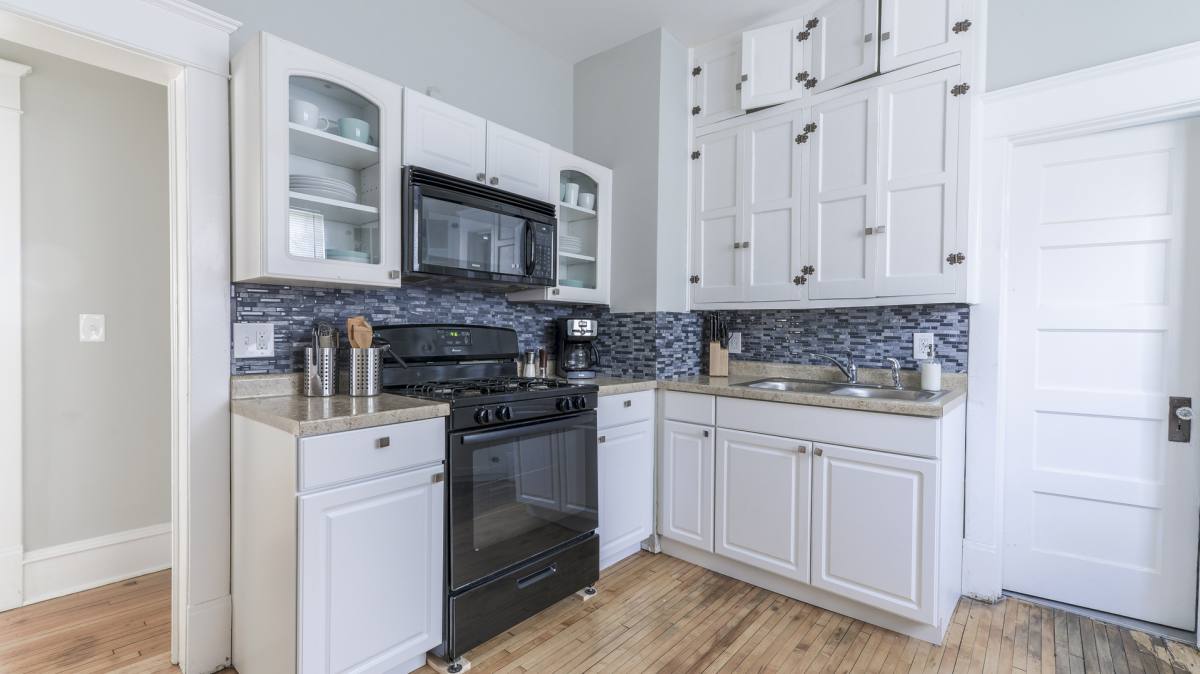 Apartment for rent at 2600 Dupont Ave S, Minneapolis, MN 55408