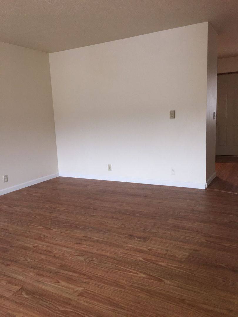 Apartment for rent at 705 Lyle Ave, Lyle, WA 98635