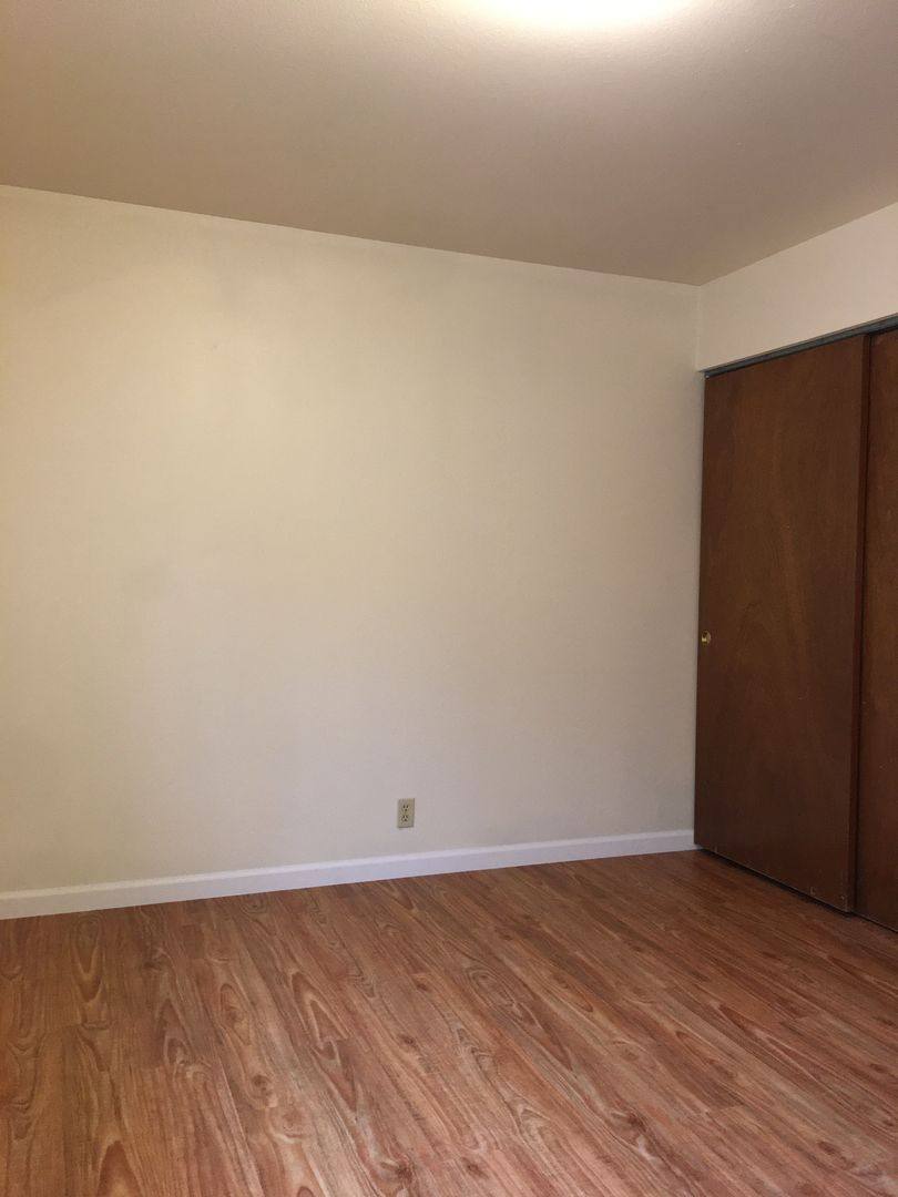 Apartment for rent at 705 Lyle Ave, Lyle, WA 98635