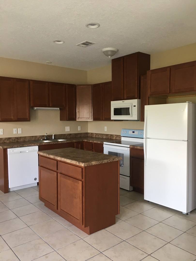 Townhouse for rent at 403 Judy Place, Panama City, FL 32404