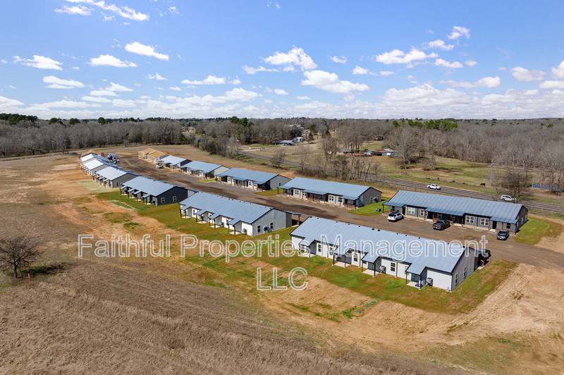 Apartment for rent at 21579 County Rd #37, Troup, TX 75789