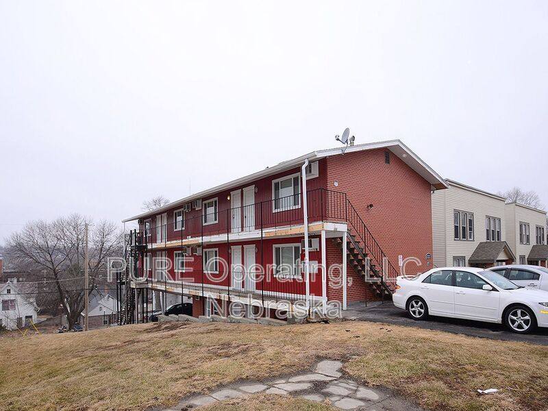 Apartment for rent at 540 S 30 St #1, Omaha, NE 68105