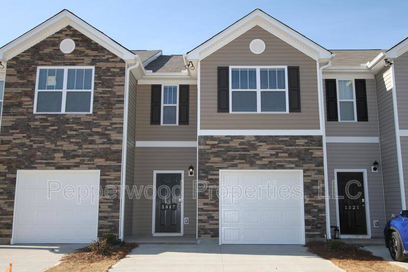 Townhouse for rent at 1317 Wunder Way, Boiling Springs, SC 29316