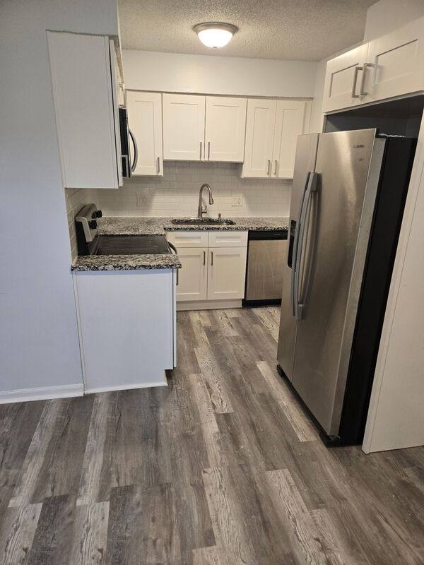 House for rent at 1861 E 78th St, Kansas City, MO 64132