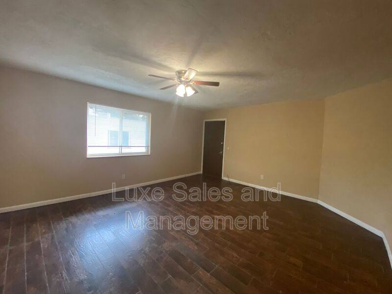 Condo for rent at 6024 NW Expressway #C, Oklahoma City, OK 73132
