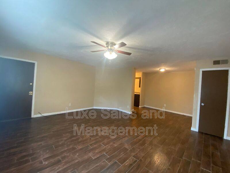 Condo for rent at 6024 NW Expressway #C, Oklahoma City, OK 73132
