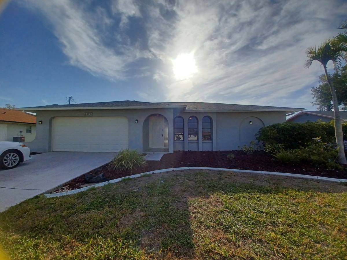 House for rent at 3305 SW 7th Place, Cape Coral, FL 33914