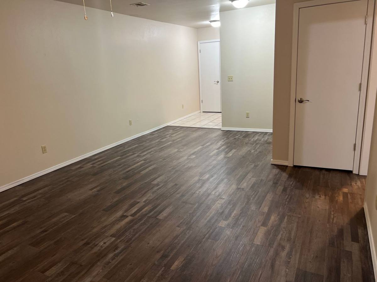 Apartment for rent at 606 Rolling Hills Dr, Tahlequah, OK 74464