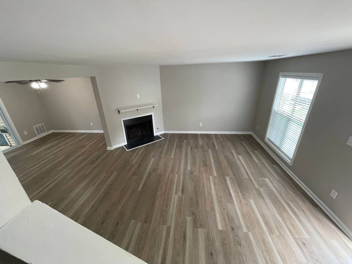 Townhouse for rent at 3555 Kennesaw Station Dr, Kennesaw, GA 30144