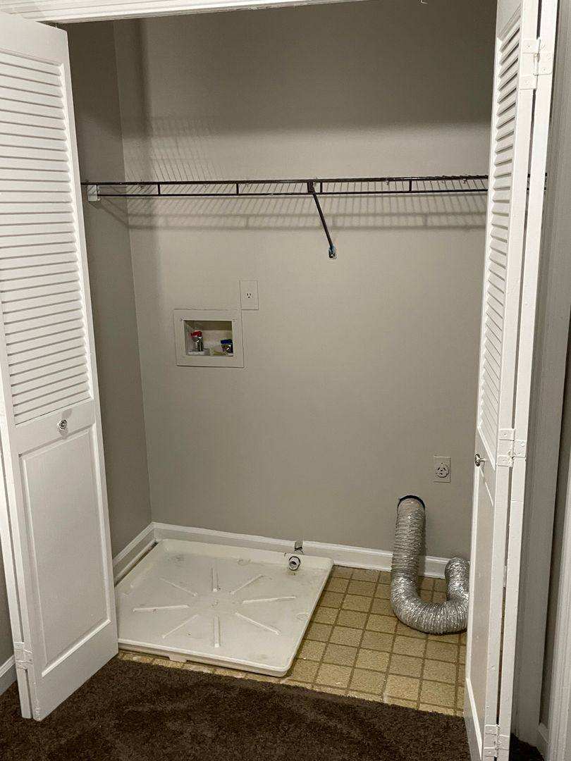 Townhouse for rent at 3555 Kennesaw Station Dr, Kennesaw, GA 30144