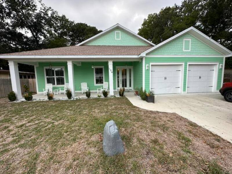 House for rent at 104 Second Ave SW, Fort Walton Beach, FL 32548