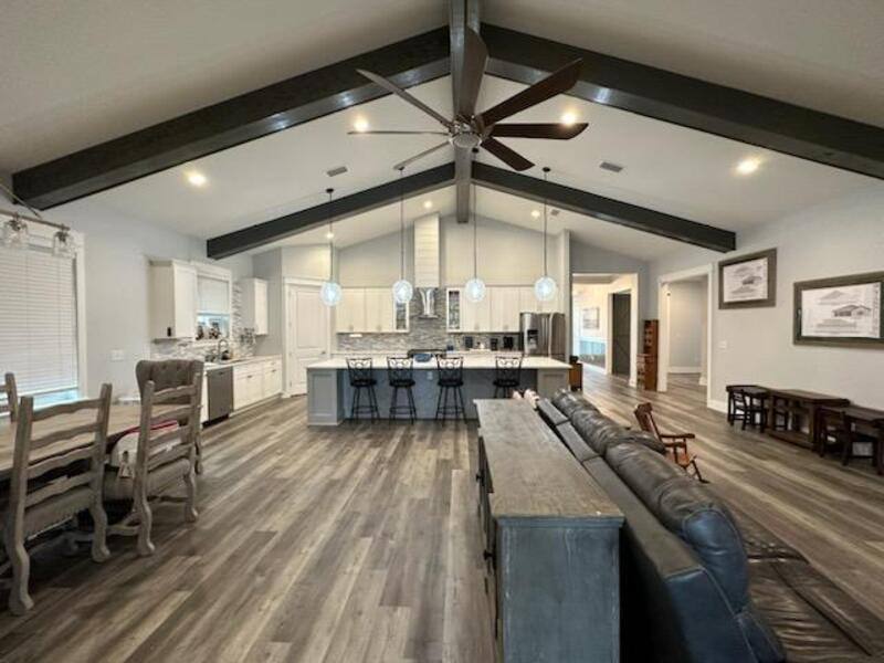 House for rent at 104 Second Ave SW, Fort Walton Beach, FL 32548