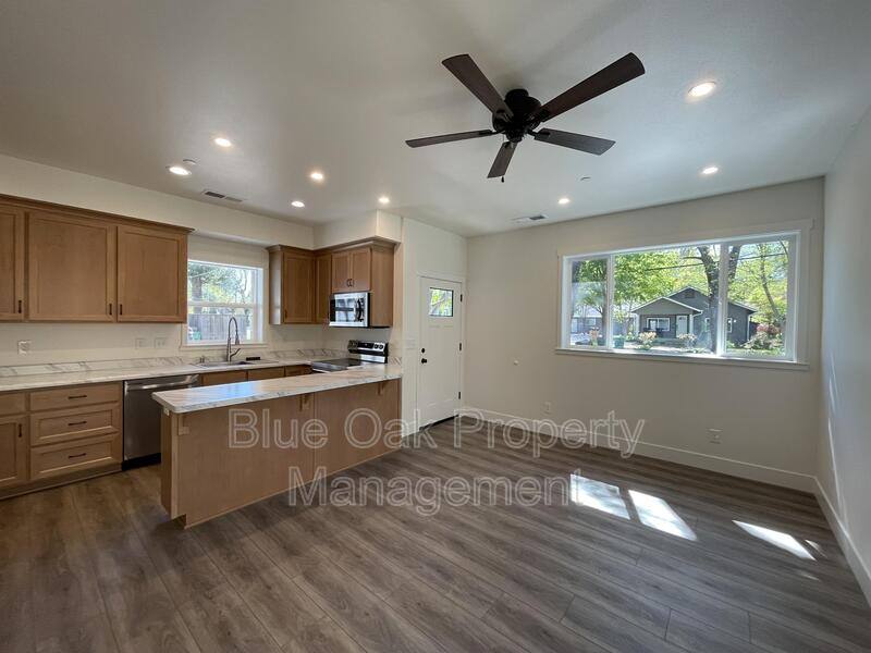 Apartment for rent at 266 E 6th Ave #1, Chico, CA 95926