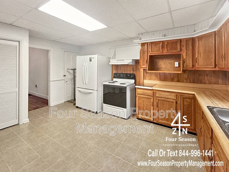 House for rent at 338 S Locust St, Hagerstown, MD 21740