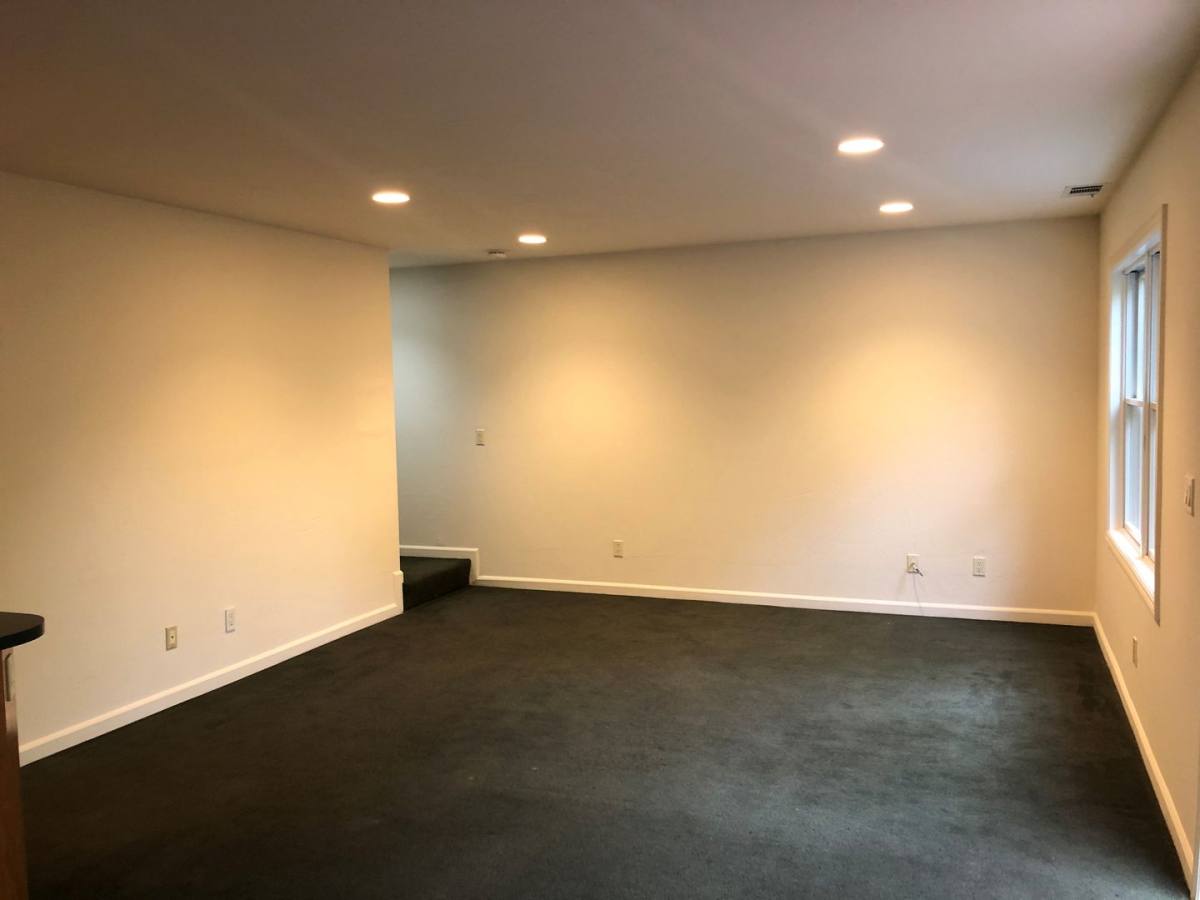 Apartment for rent at 2436 Ellsworth St, Berkeley, CA 94704