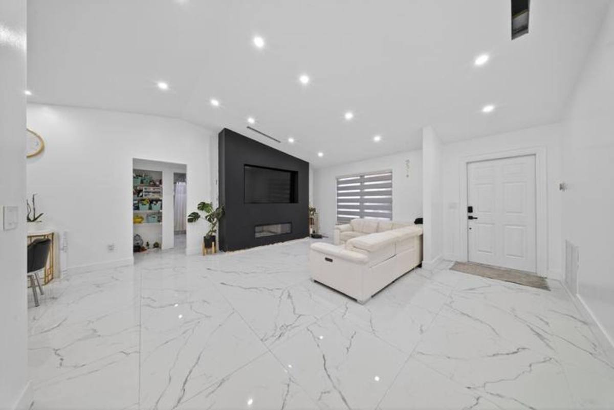 House for rent at 849 Camellia Dr, West Palm Beach, FL 33411