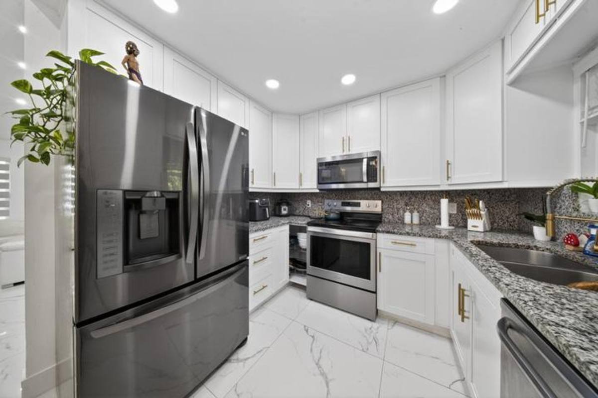 House for rent at 849 Camellia Dr, West Palm Beach, FL 33411