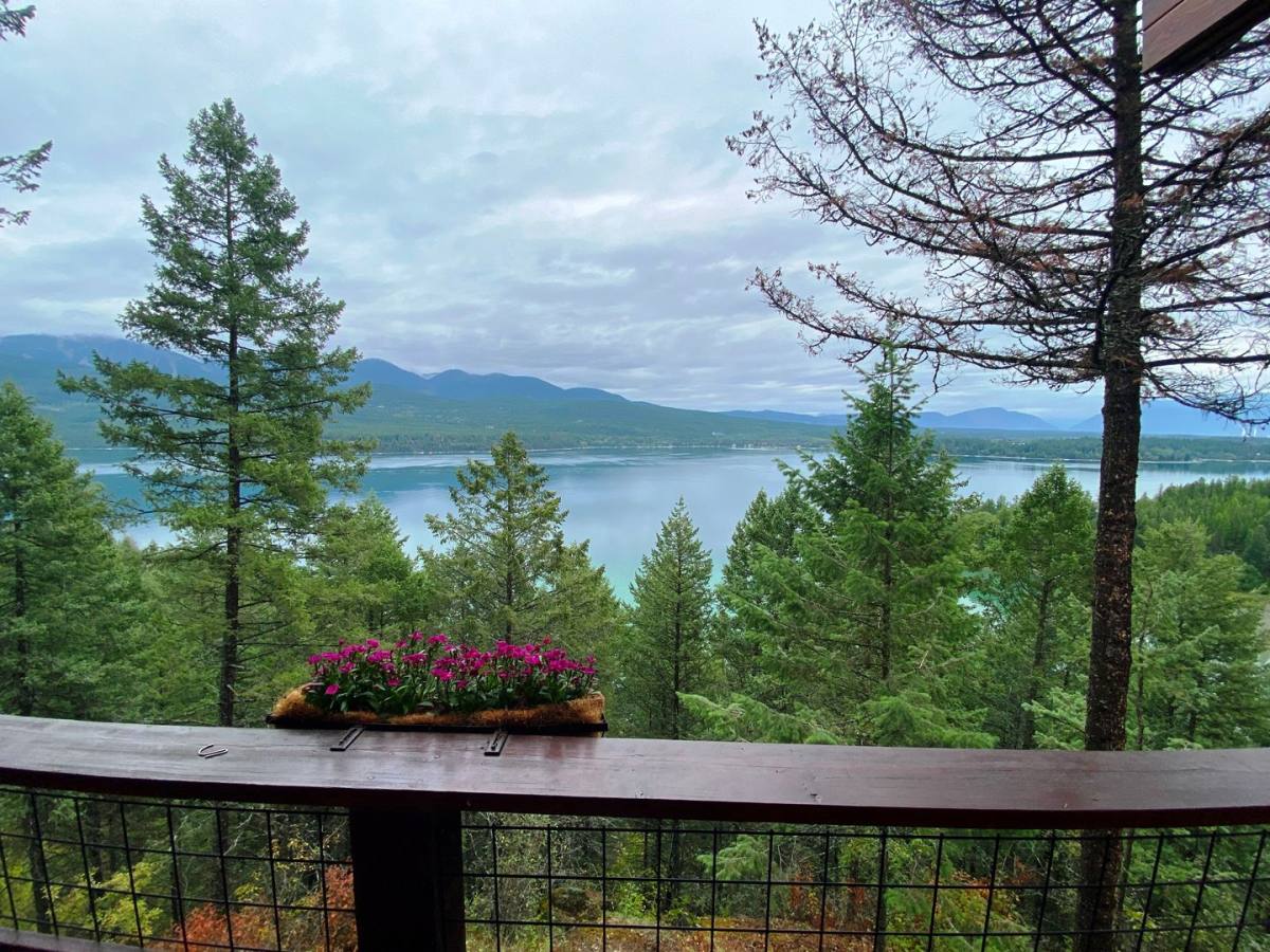 House for rent at 1375 Lion Mountain Dr, Whitefish, MT 59937