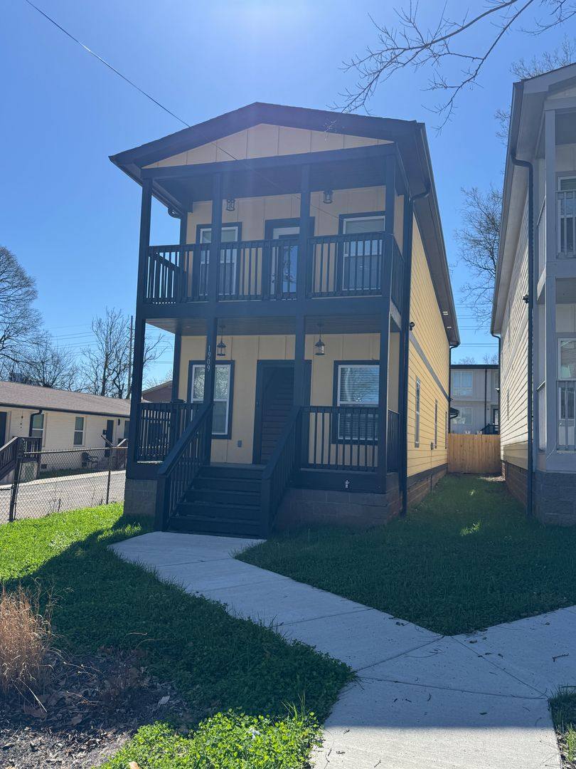 House for rent at 1909 Hermosa St, Nashville, TN 37208
