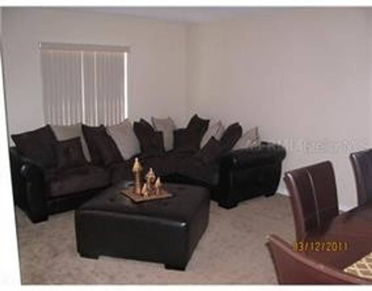 House for rent at 136 Grantham Dr, Davenport, FL 33897