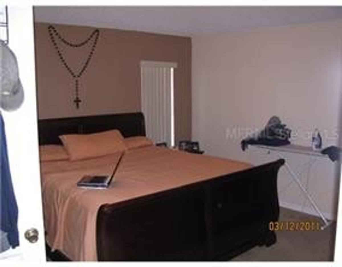 House for rent at 136 Grantham Dr, Davenport, FL 33897