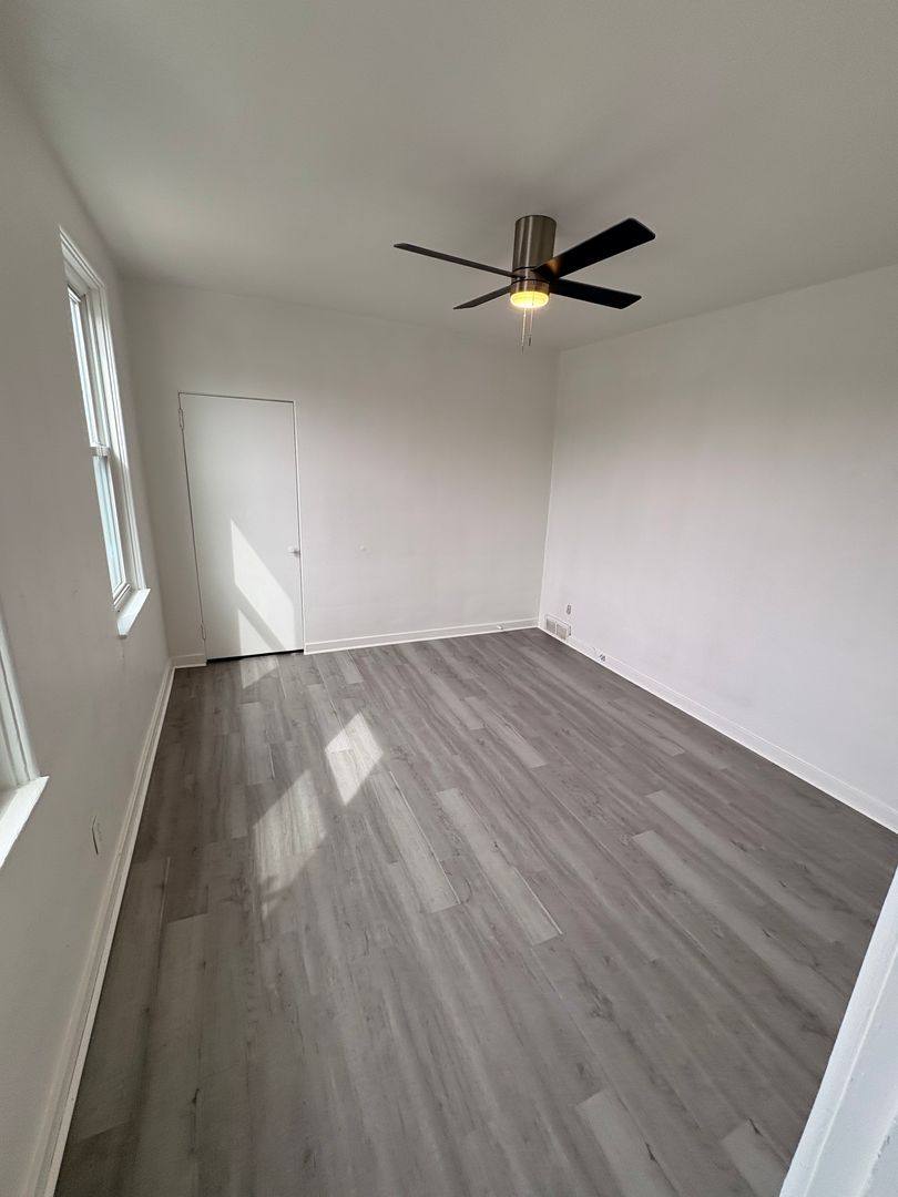 Apartment for rent at 215 Woodkirk St, Carnegie, PA 15106