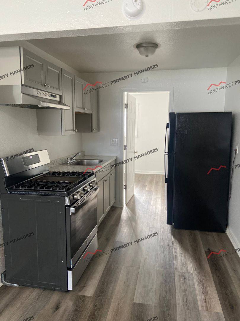 Apartment for rent at 8814 Wadsworth St SW, Lakewood, WA 98498