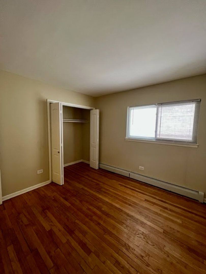 Apartment for rent at 4801 N Ridgeway, Chicago, IL 60625