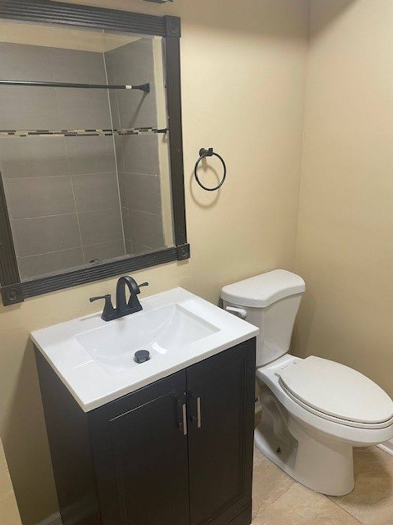 Apartment for rent at 4801 N Ridgeway, Chicago, IL 60625