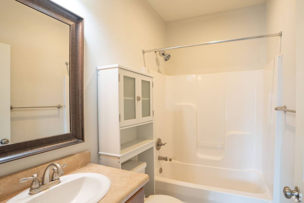 Townhouse for rent at 1345 Cloverdale Rd, Tuscaloosa, AL 35401