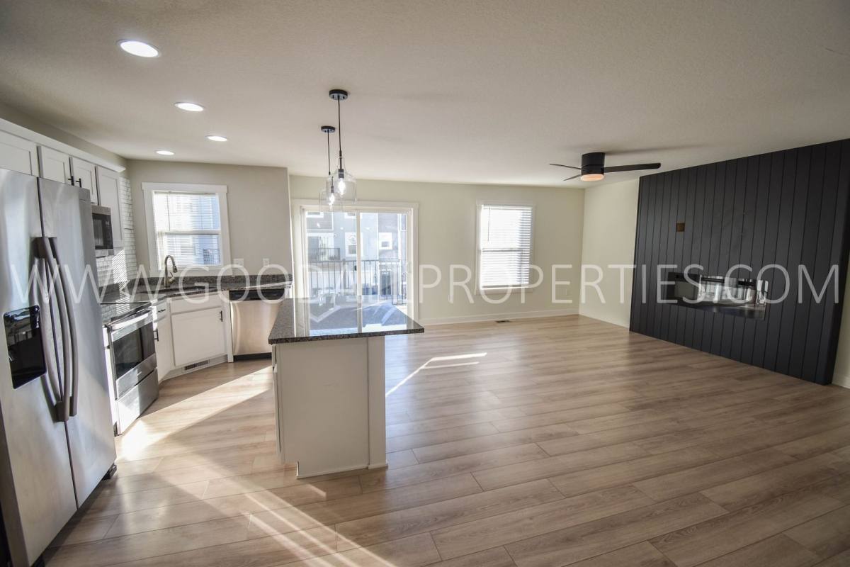Townhouse for rent at 2726 NW Kate Shelley Lane, Ankeny, IA 50023