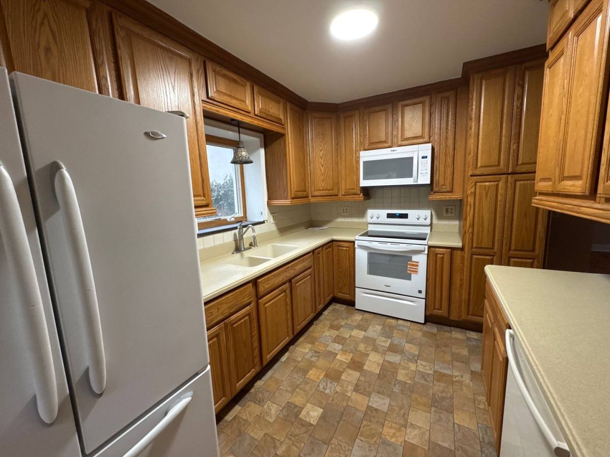 House for rent at 3686 Lower Saucon Rd, Hellertown, PA 18055