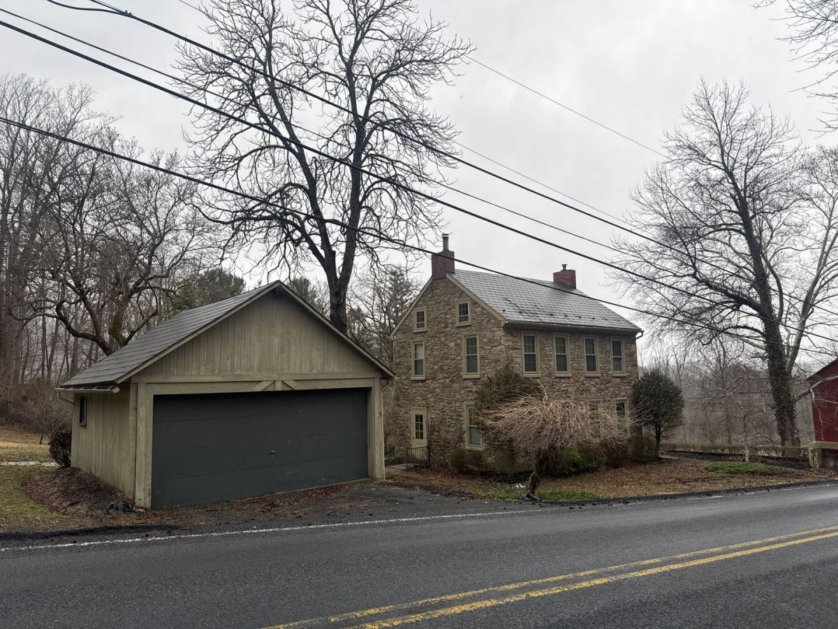 House for rent at 3686 Lower Saucon Rd, Hellertown, PA 18055
