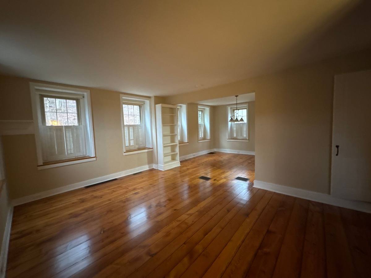House for rent at 3686 Lower Saucon Rd, Hellertown, PA 18055