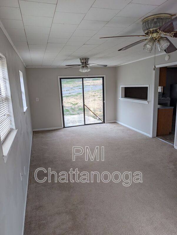House for rent at 1542 Burning Bush Rd, Ringgold, GA 30736