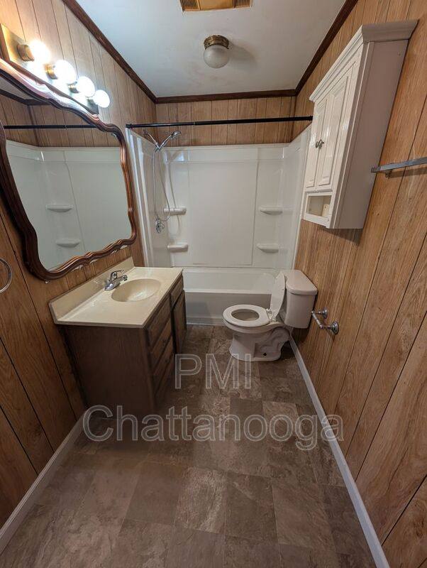 House for rent at 1542 Burning Bush Rd, Ringgold, GA 30736