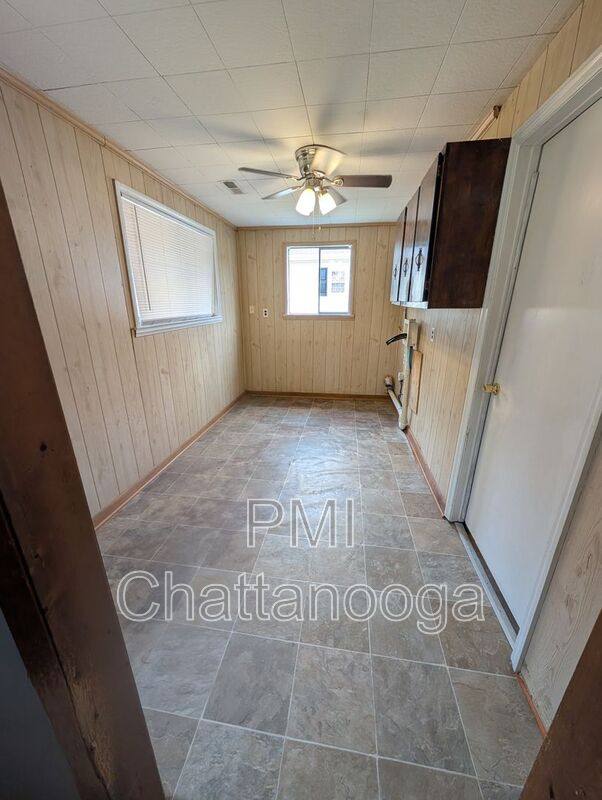 House for rent at 1542 Burning Bush Rd, Ringgold, GA 30736