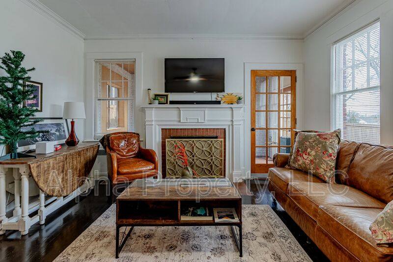 Apartment for rent at 710 Augusta St, Greenville, SC 29605